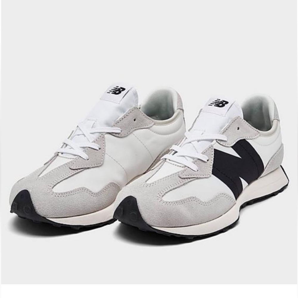 New Balance 327. Women’s. NIB. WS327FE.